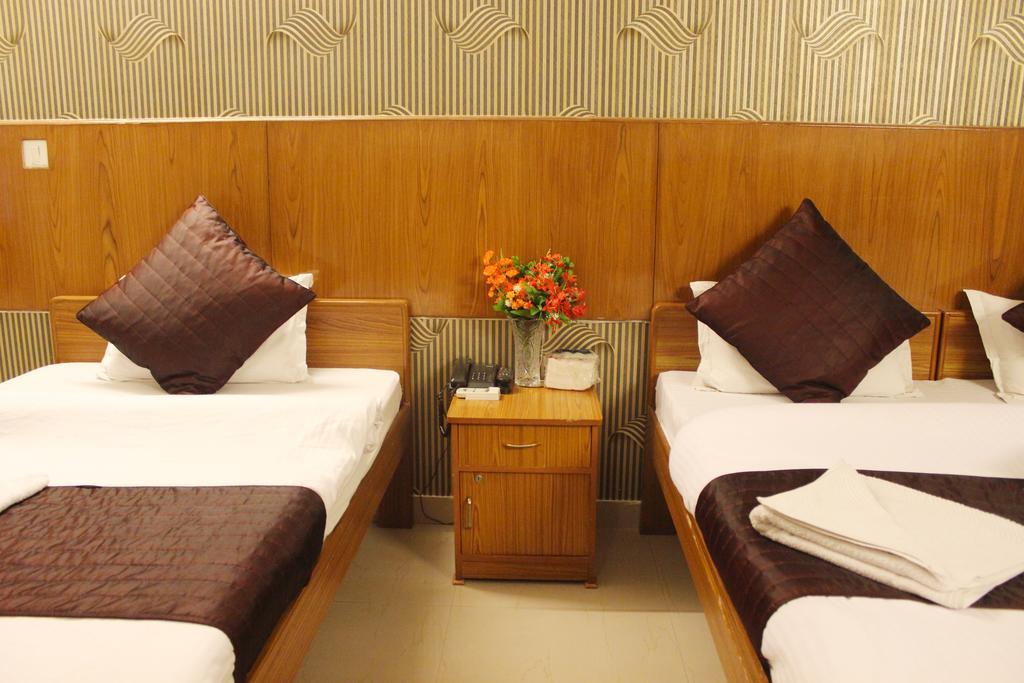 Hotel Delhi Marine Club C6 Vasant Kunj Új-Delhi Kültér fotó